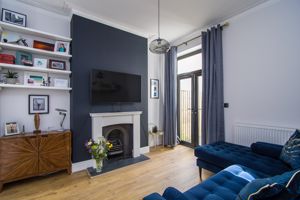 Photo 32- click for photo gallery